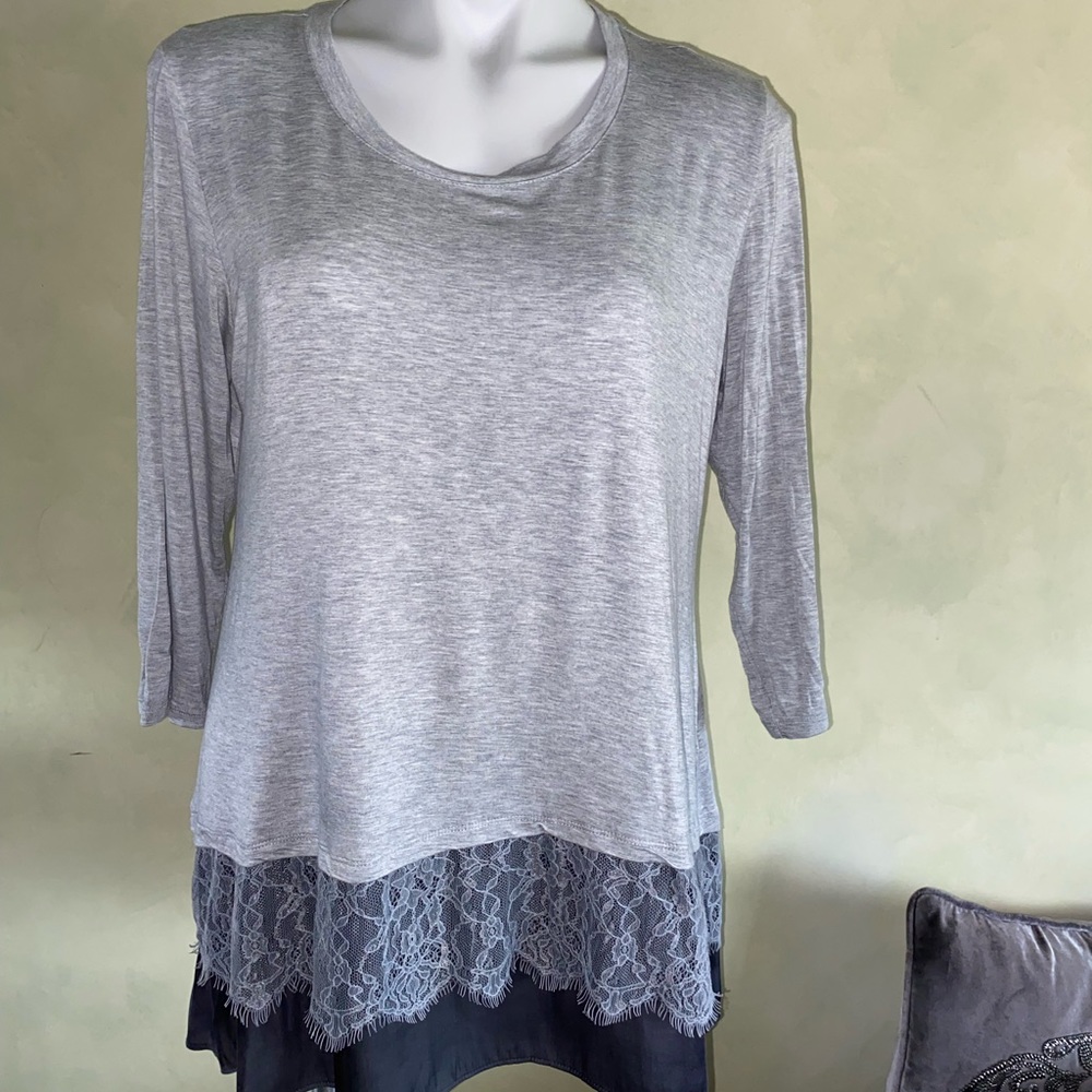 Lori Goldstein LOGO long sleeve tunic top